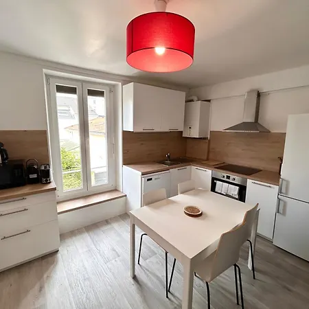 La Gilbert Calme Centre-ville Apartman